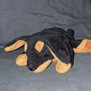 Beanie Baby Doby